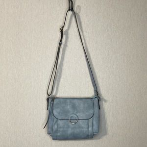 Bueno, adjustable, crossbody bag.